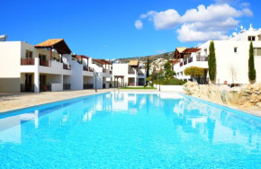 Studio with shower room E5, full kitchen, poolside, FREE WIFI